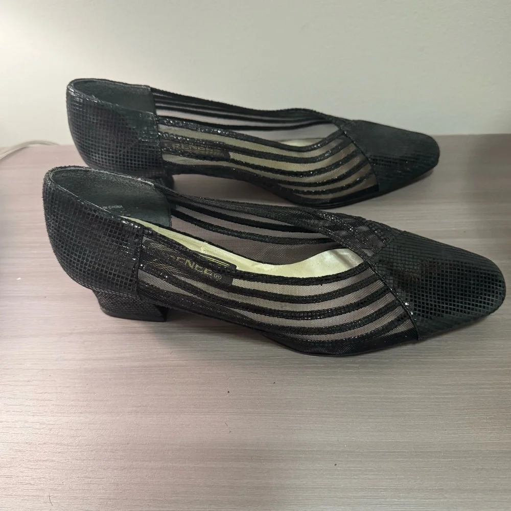 🖤 J. Renéé Black Mesh & Faux Snakeskin Low Heel Pumps — Size 7M